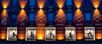 <p>Image Credit:&nbsp;Catherine AuYeung, Window Choreography</p>